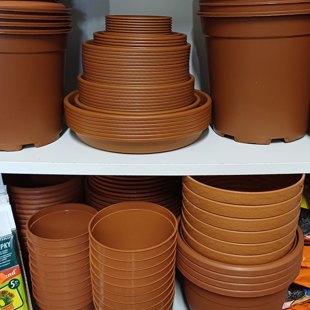 zahradní květináče